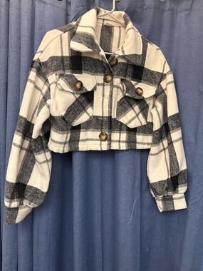 Cropped Black and White Plaid Button-Up Shacket